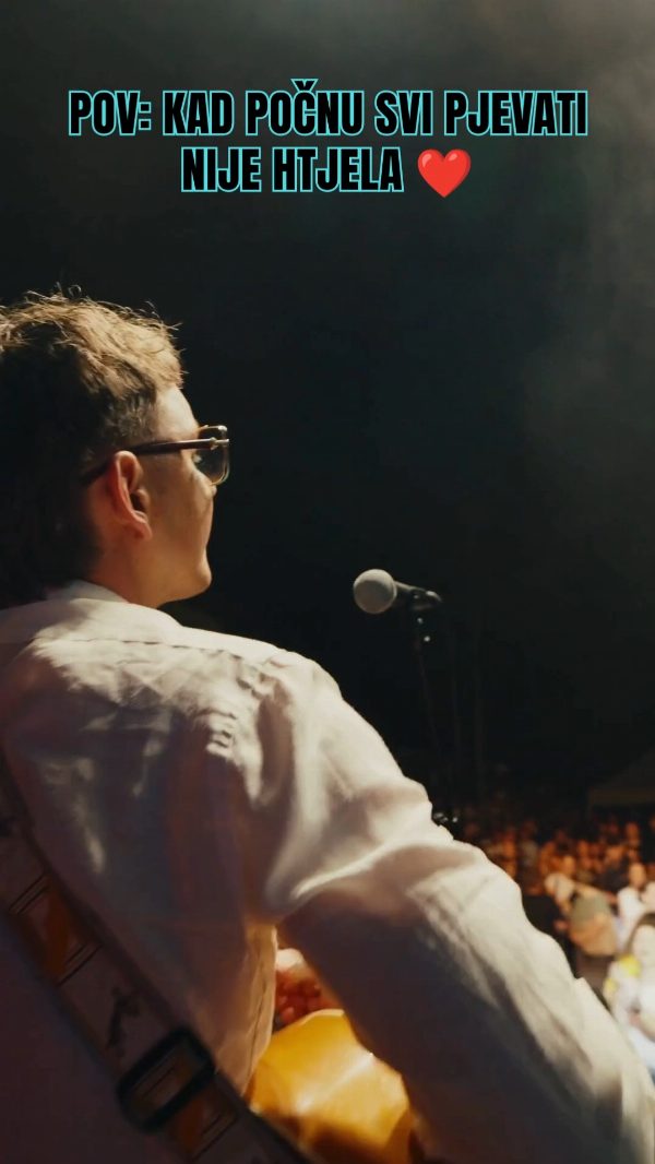 🎤 POV: Kad počnu svi pjevati „Nije htjela“… ❤️🎶